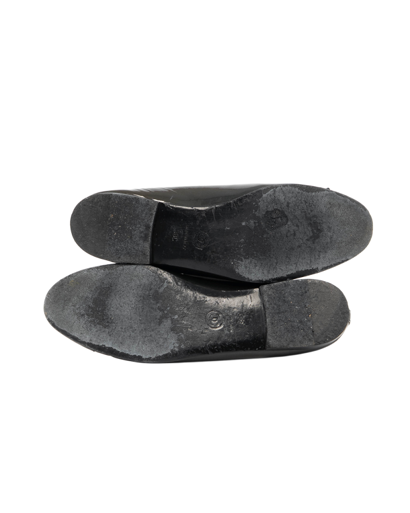 CHANEL BALLERINA FLATS 38 BLACK NAVY VERNIS 5523