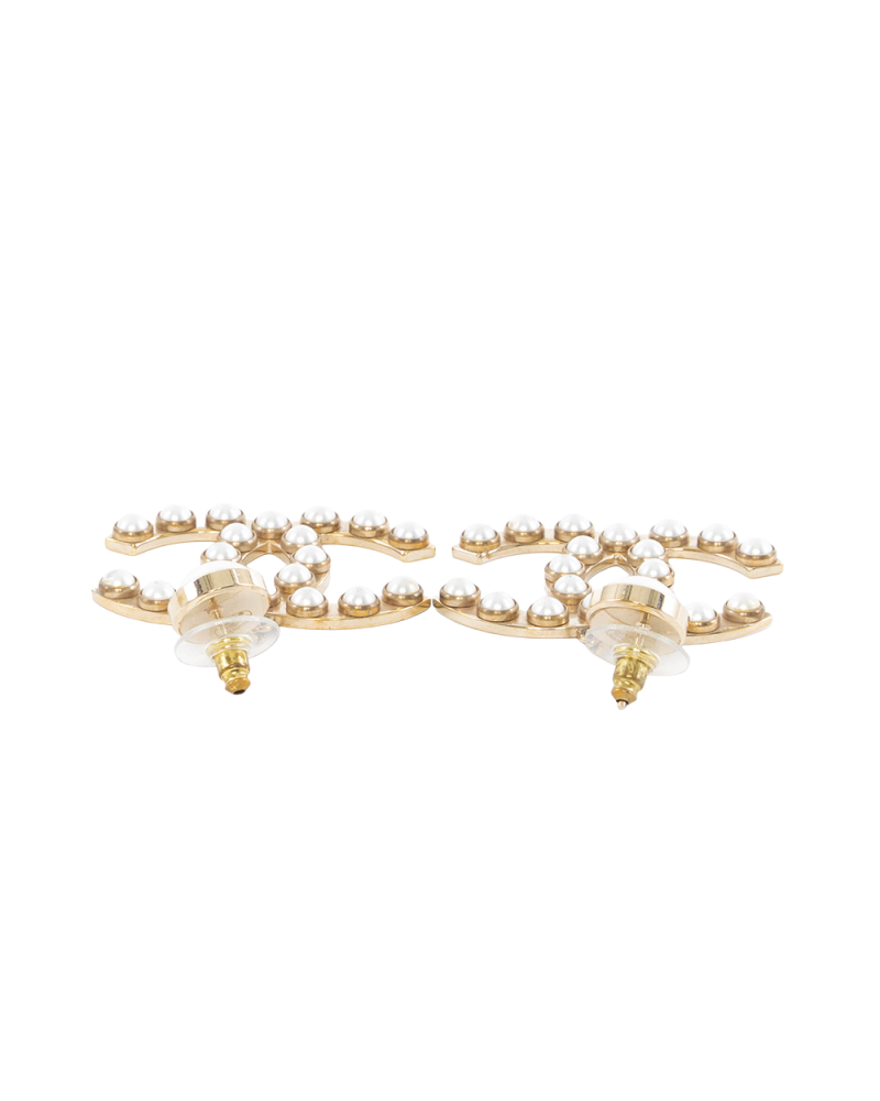 CHANEL CC LOGO PEARL EARRINGS 4 CM GOLD PEARL GHW 5204