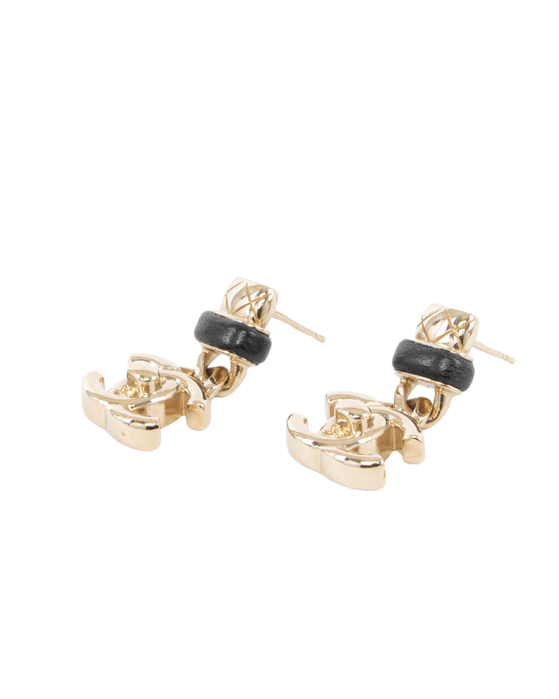 CHANEL CC TURNLOCK DROP EARRINGS 1.5 CM BLACK GHW 5567
