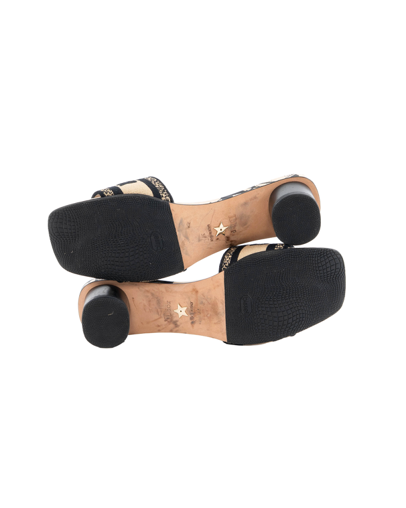DIOR DWAY HEEL SLIDE 37 BLACK WHITE EMBROIDERED GHW 7291