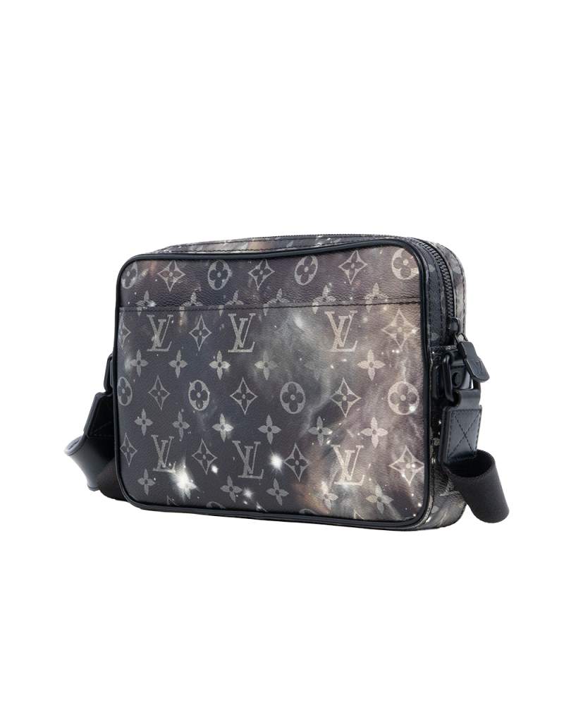 LV ALPHA MESSENGER MM ECLIPSE MONOGRAM GALAXY MONOGRAM CANVAS BHW CA4168 3146
