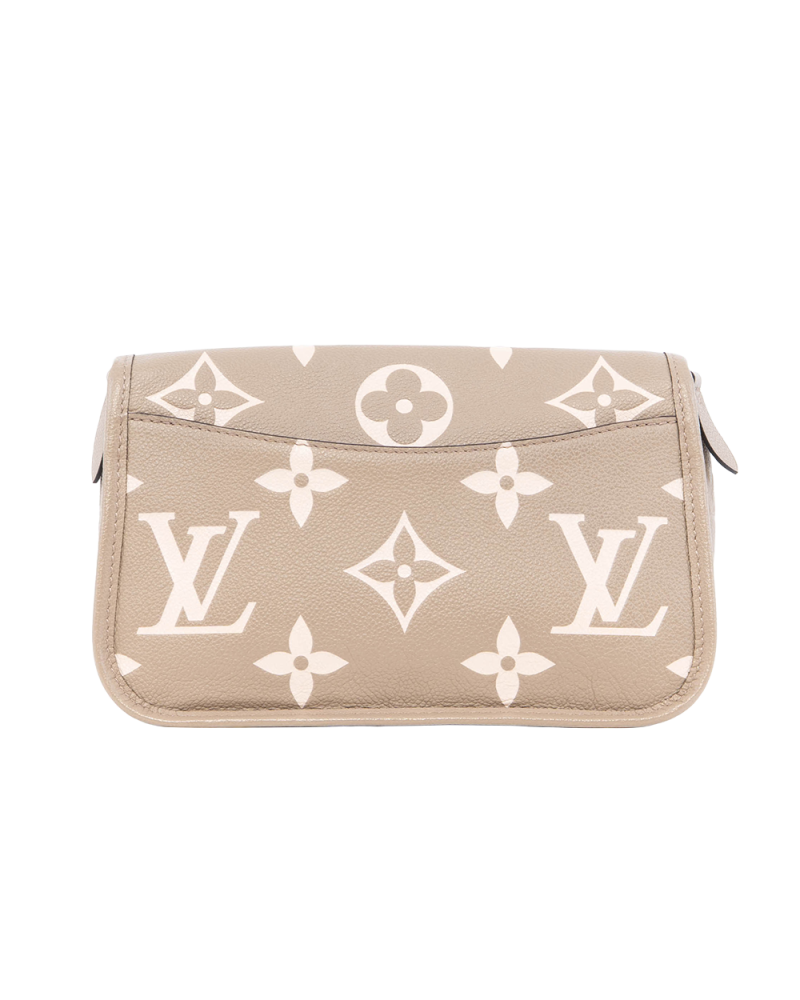 LV DIANE PM BEIGE GIANT MONOGRAM CALF GHW MICROCH 0604