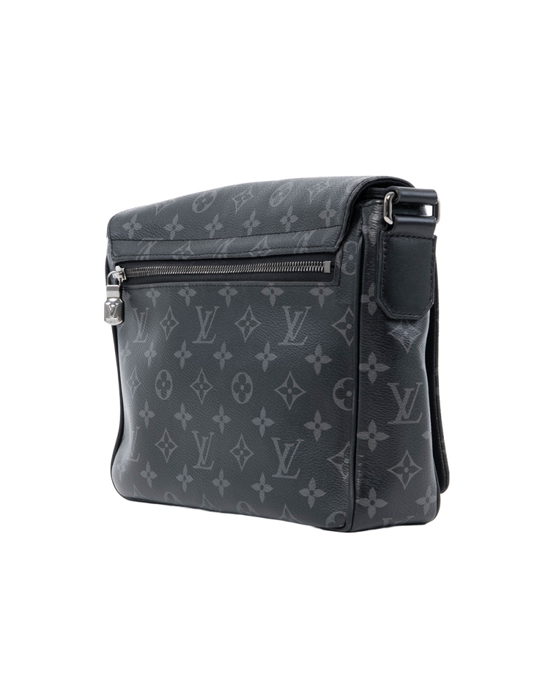 LV DISTRICT MESSENGER PM ECLIPSE MONOGRAM CANVAS SHW MICROCHIP 0504