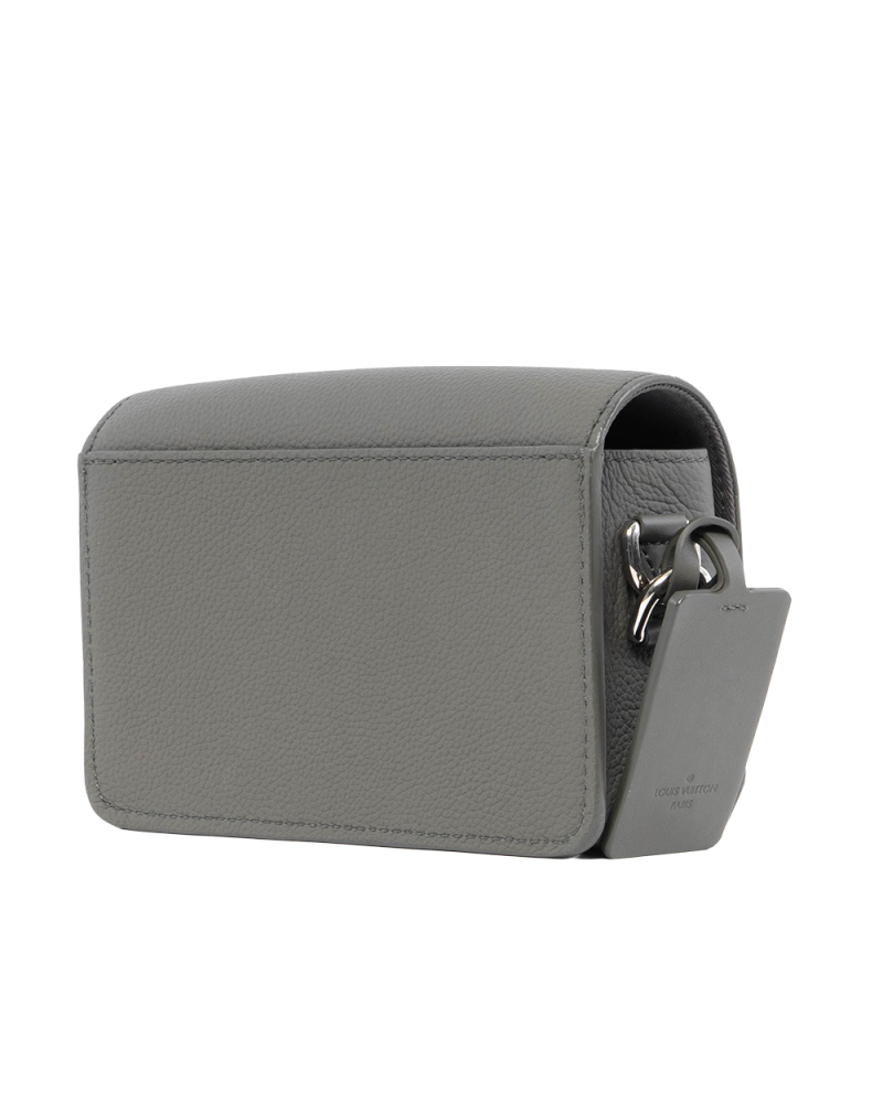LV FASTLINE WEARABLE WALLET GREY CALF SHW MICROCHIP 4894