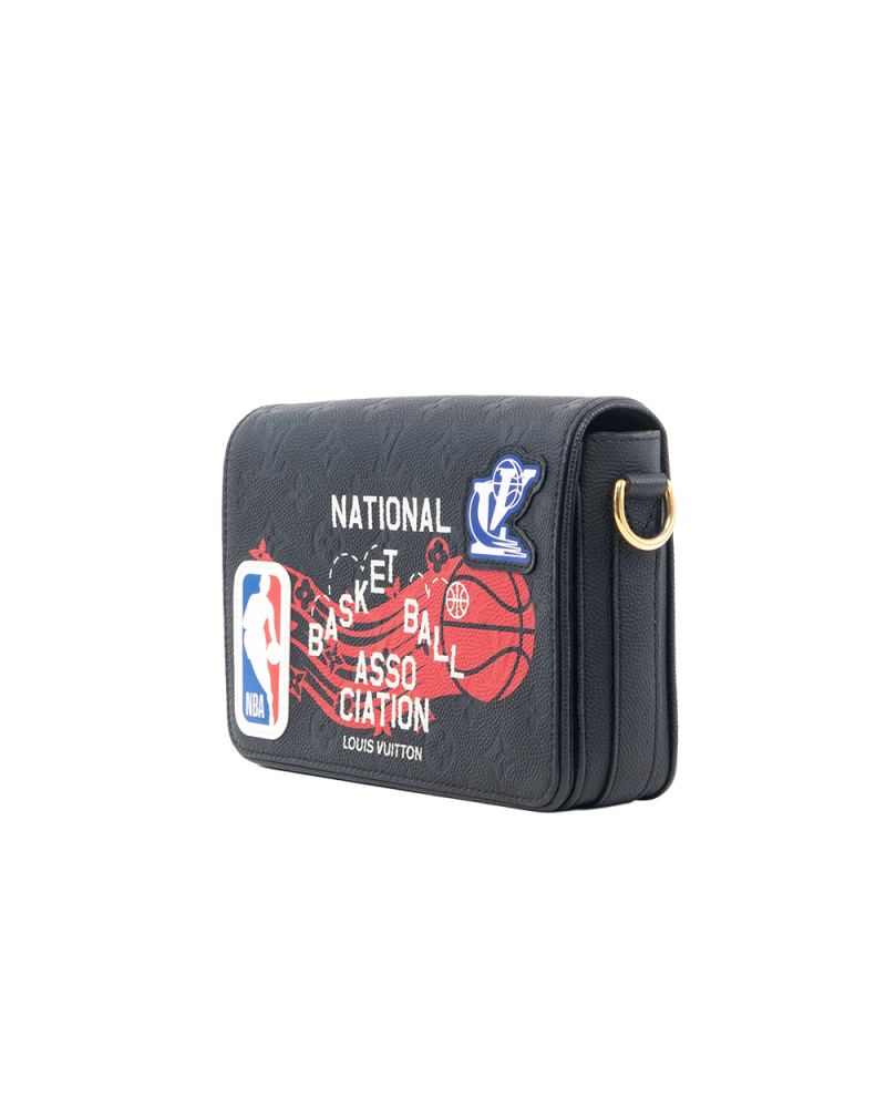 LV X NBA NBA STUDIO MESSENGER BAG BLACK GIANT MONOGRAM CALF GHW MICROCHIP 5383