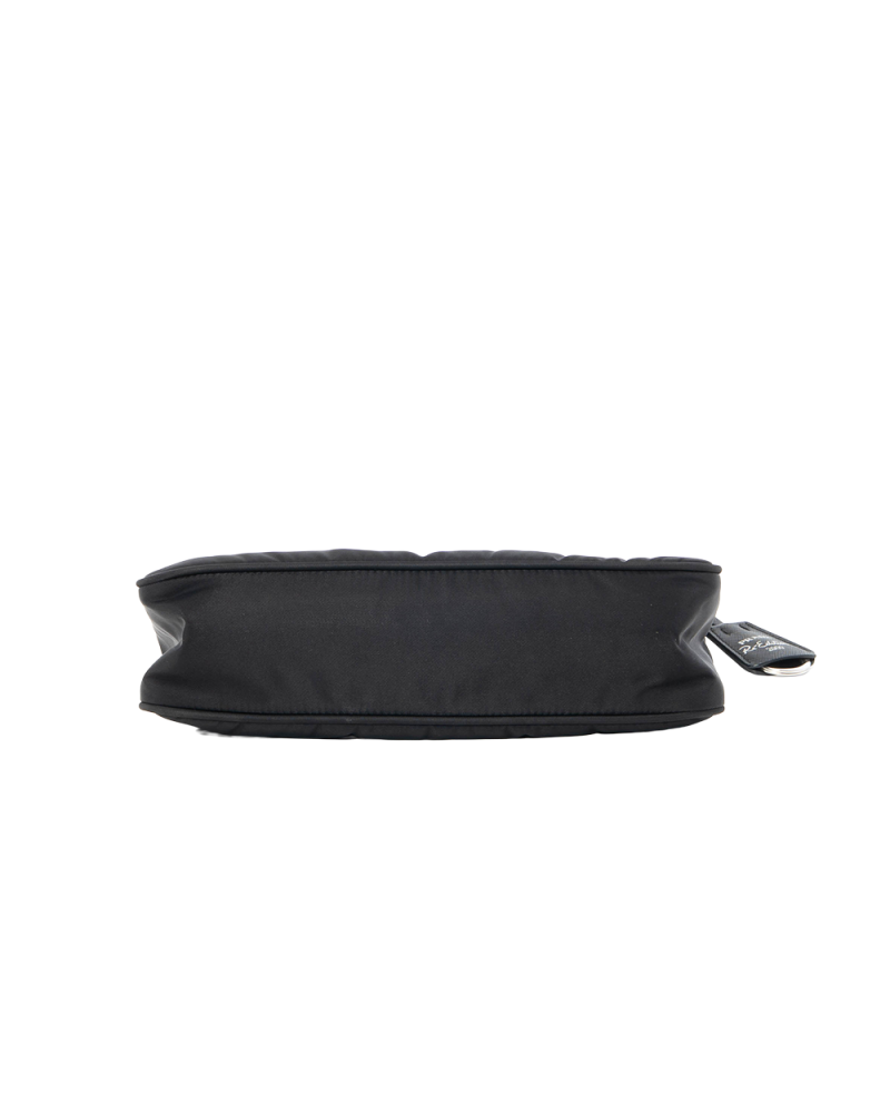 PRADA RE EDITION 2000 BLACK NYLON SHW MICROCHIP 7709