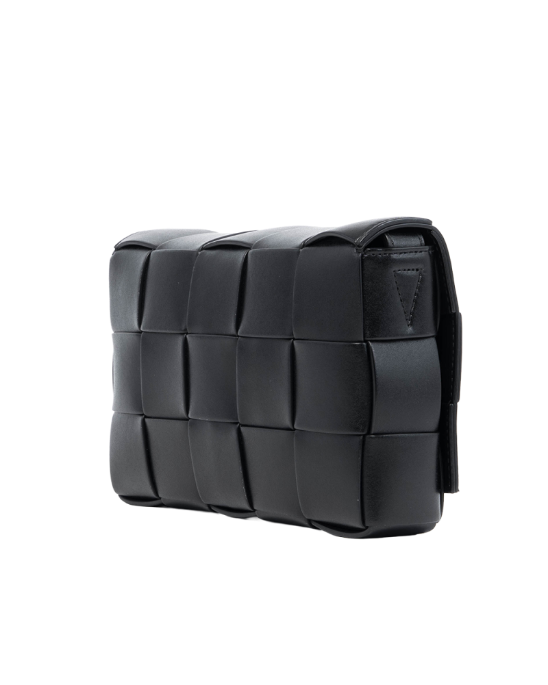 BOTTEGA CASSETTE CAMERA BLACK CALF SHW P02880603F 1214
