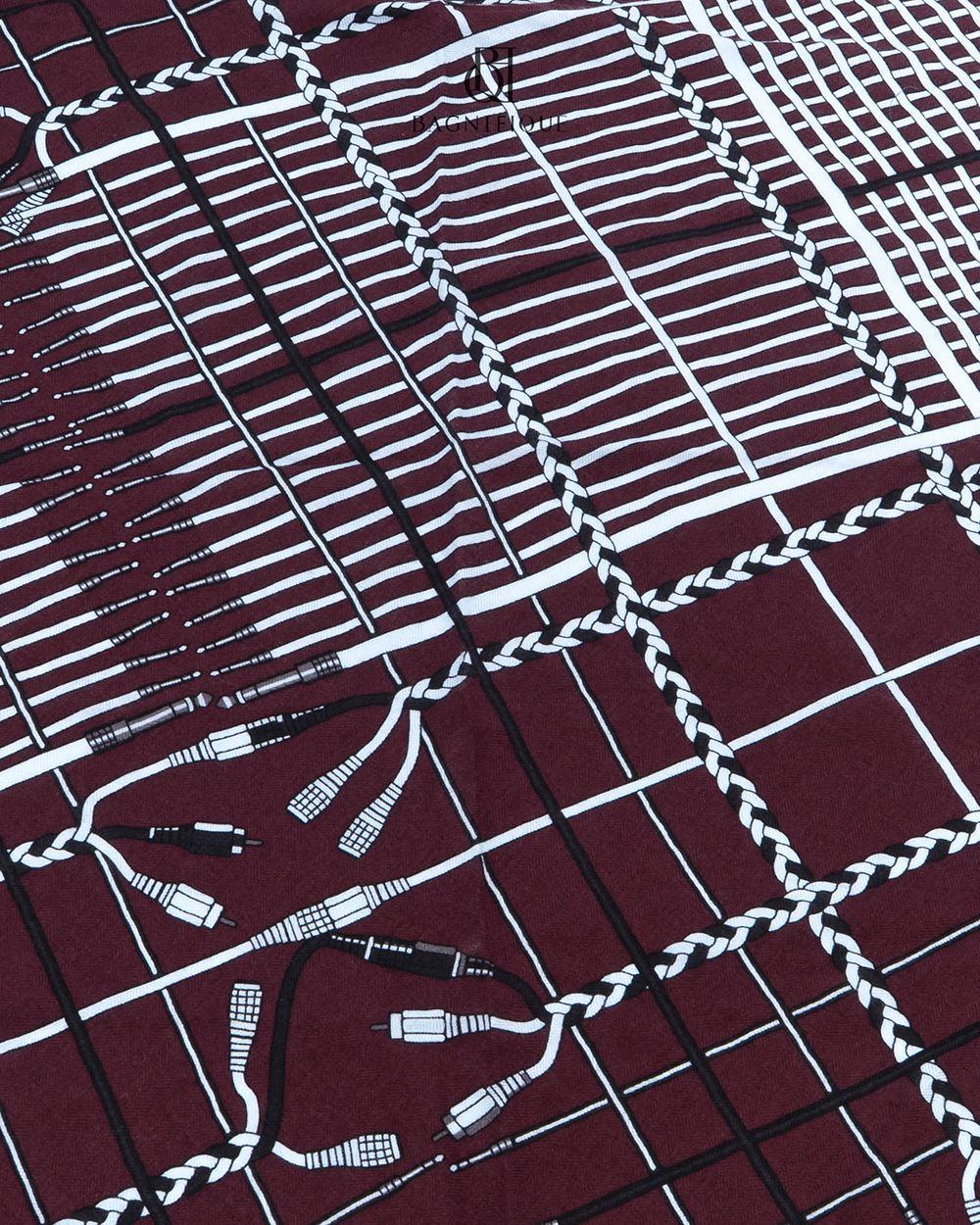 HERMES CASHMERE TRIANGLE SCARF PURPLE PINK 7493