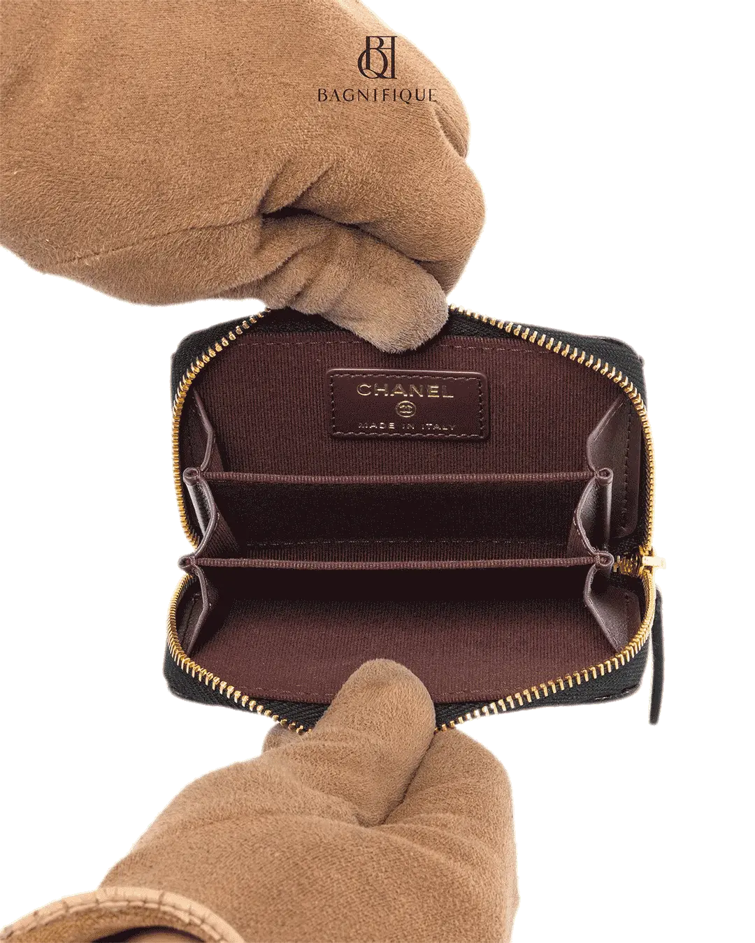 NEW CHANEL CLASSIC ZIPPED COIN PURSE SHORT BLACK CAVIAR GHW XTA8981E 0725